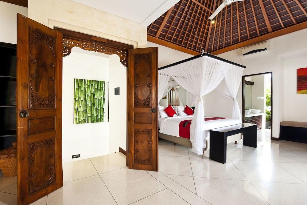 Villa Zanissa Seminyak Buitenkant foto