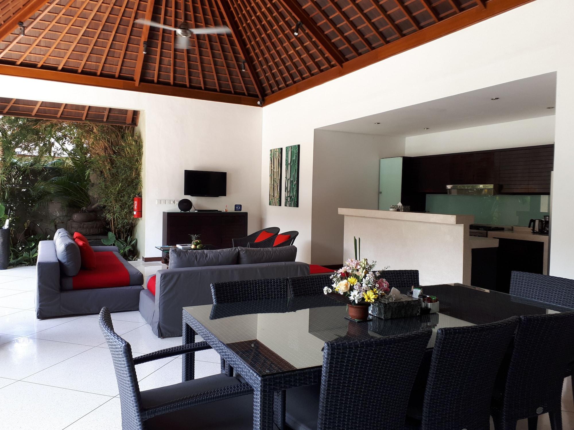 Villa Zanissa Seminyak Buitenkant foto