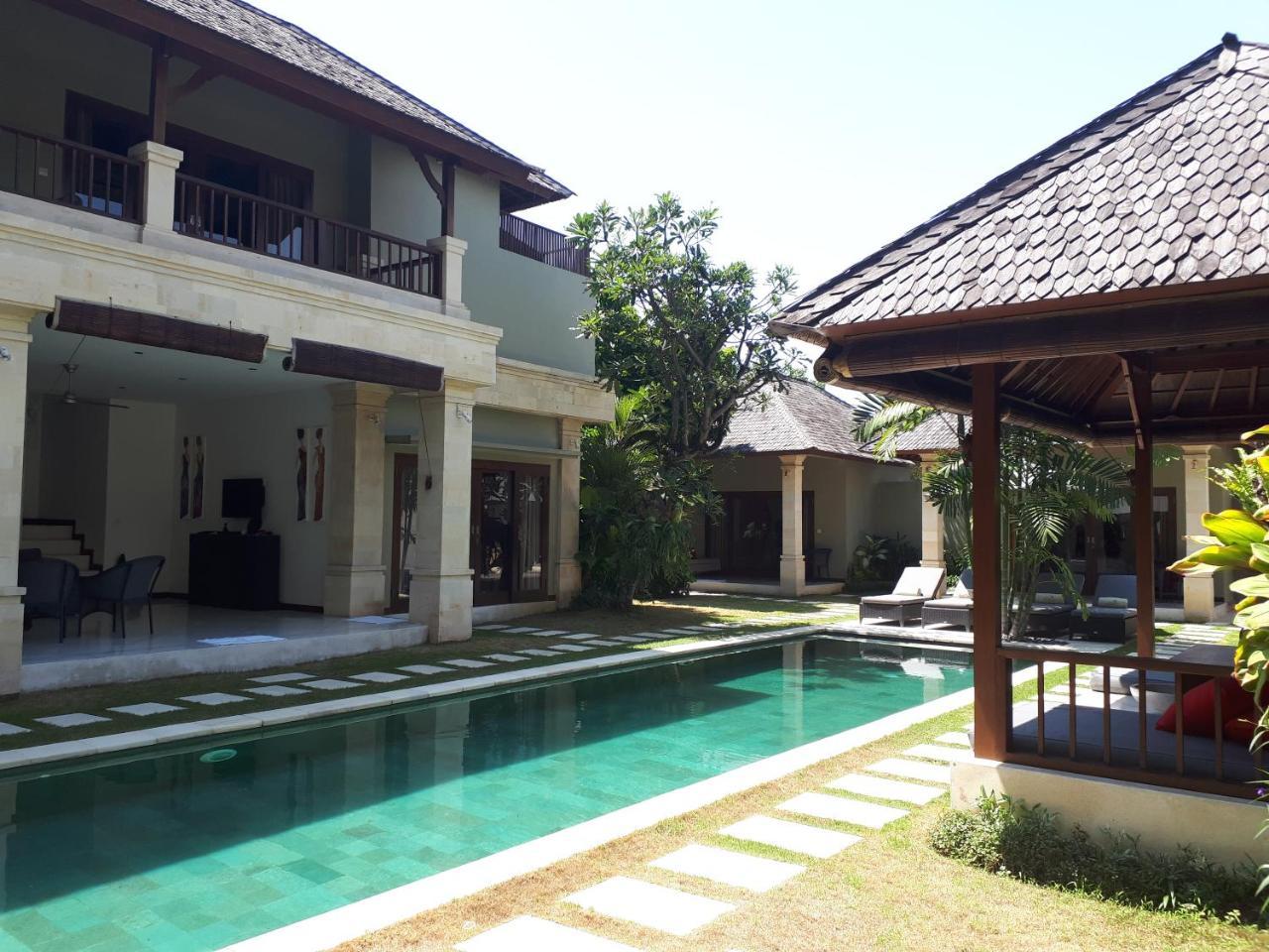 Villa Zanissa Seminyak Buitenkant foto