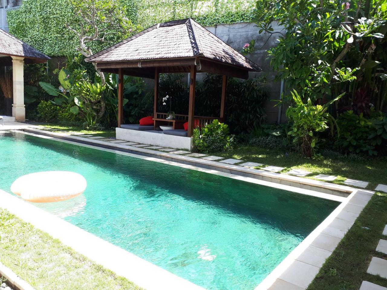 Villa Zanissa Seminyak Buitenkant foto