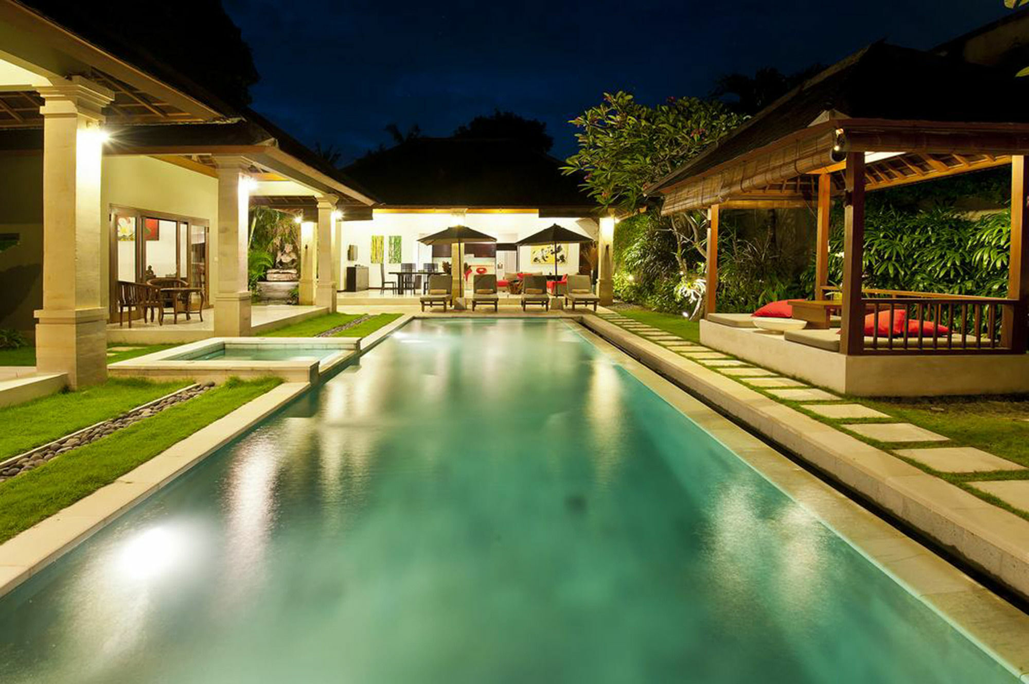Villa Zanissa Seminyak Buitenkant foto